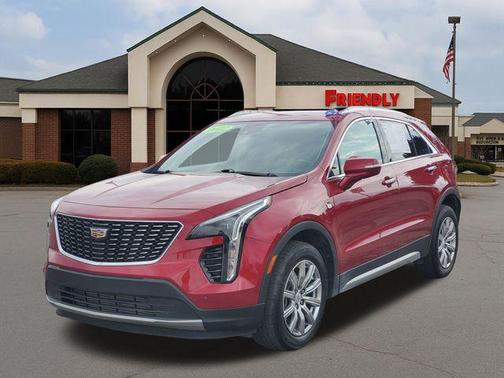 2022 Cadillac XT4 Premium Luxury