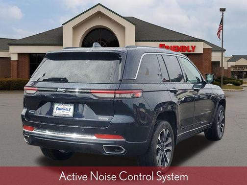 2023 Jeep Grand Cherokee Overland