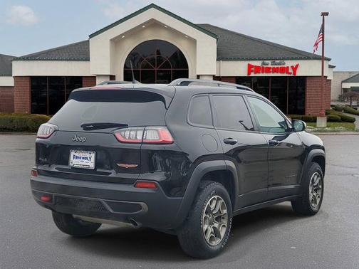 2020 Jeep Cherokee Trailhawk