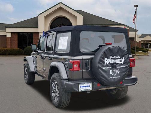 2024 Jeep Wrangler 4-Door Sahara 4x4