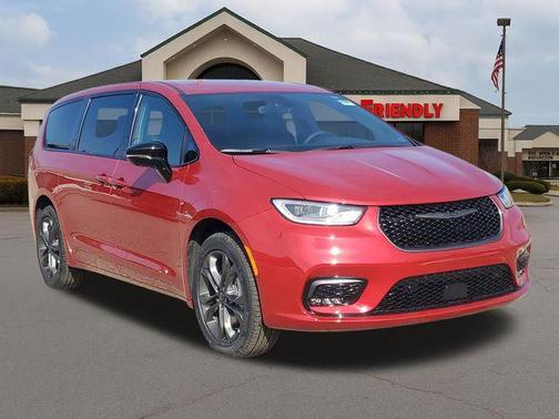 2026 Chrysler Pacifica L