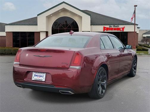 2021 Chrysler 300 S