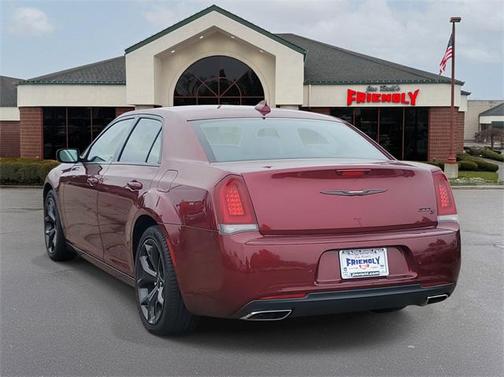 2021 Chrysler 300 S