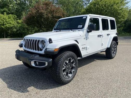 2024 Jeep Wrangler 4-Door Sahara 4x4