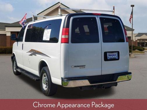 Summit White 2008 Chevrolet Express 3500 Base