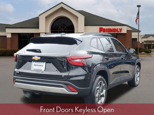 2025 Chevrolet Trax LT