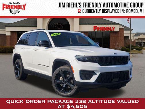 Bright White Clearcoat 2024 Jeep Grand Cherokee Altitude