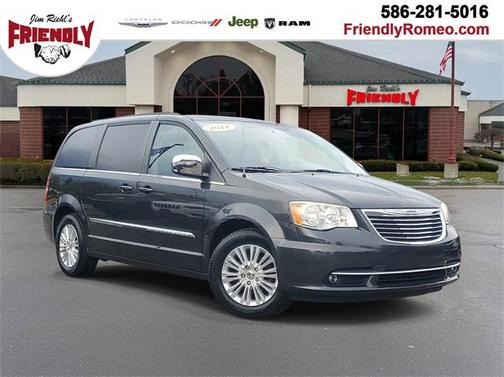 2011 Chrysler Town & Country Touring-L
