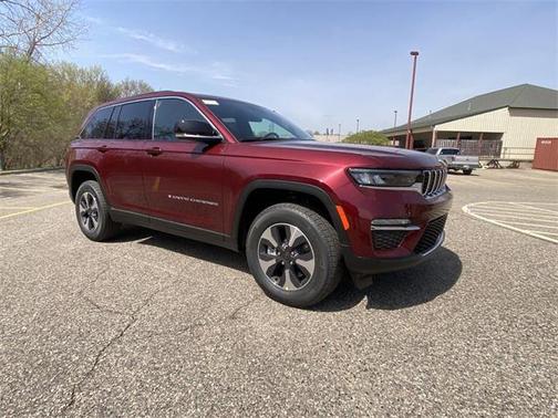2025 Jeep Grand Cherokee 4xe Base
