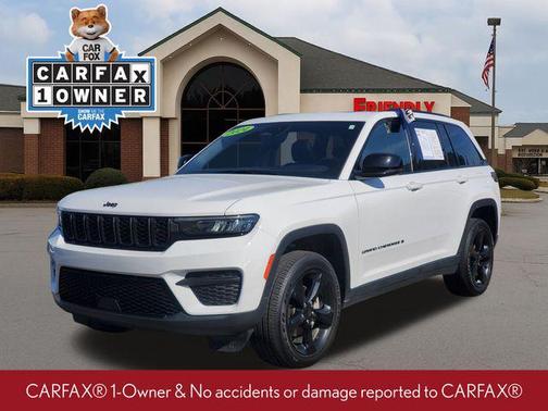 Bright White Clearcoat 2024 Jeep Grand Cherokee Altitude