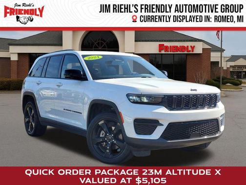 Bright White Clearcoat 2024 Jeep Grand Cherokee Altitude