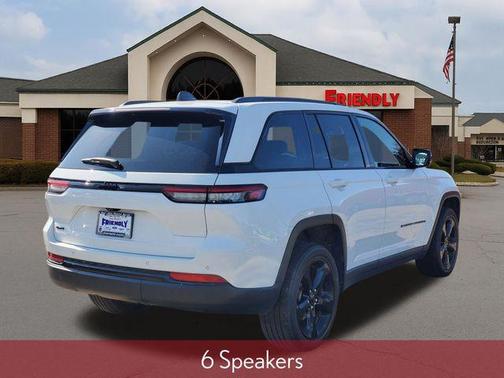 Bright White Clearcoat 2024 Jeep Grand Cherokee Altitude