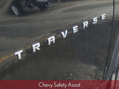 Mosaic Black Metallic 2021 Chevrolet Traverse LT Leather