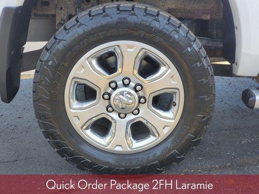 Bright White Clearcoat 2015 RAM 2500 Laramie