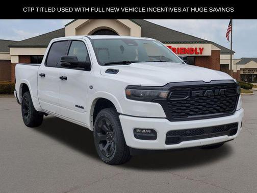 Bright White Clearcoat 2026 RAM 1500 Big Horn/Lone Star