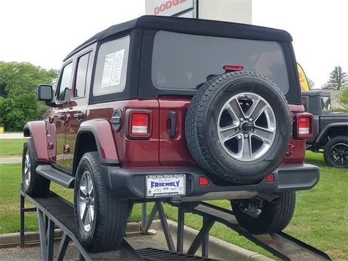 2022 Jeep Wrangler Unlimited Sahara