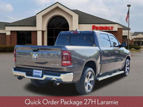 Granite Crystal Metallic Clearcoat 2023 RAM 1500 Laramie