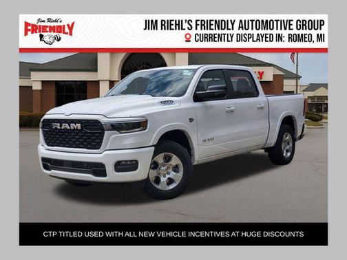 Bright White Clearcoat 2026 RAM 1500 Big Horn/Lone Star