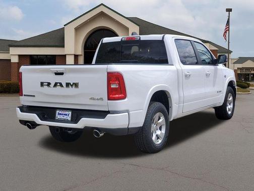 Bright White Clearcoat 2026 RAM 1500 Big Horn/Lone Star