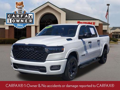 Bright White Clearcoat 2025 RAM 1500 Big Horn/Lone Star