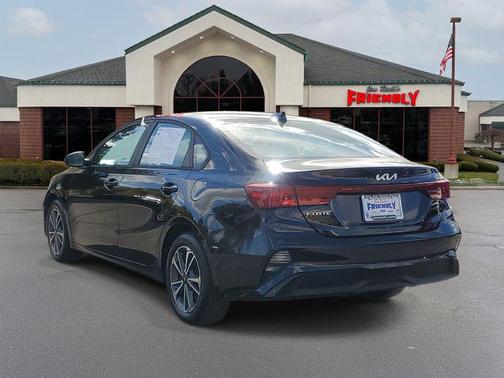 2022 Kia Forte LXS