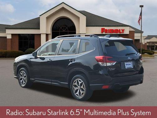2023 Subaru Forester Premium