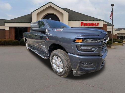 2025 RAM 2500 Big Horn Crew Cab 4x4 6'4' Box