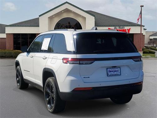 2023 Jeep Grand Cherokee Altitude