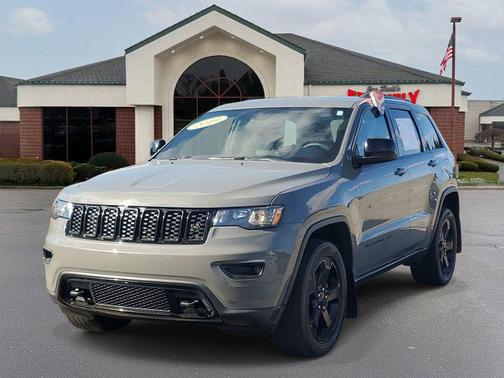 2019 Jeep Grand Cherokee Upland