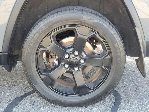 2019 Jeep Grand Cherokee Upland