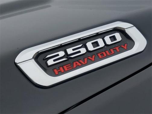 2023 RAM 2500 Big Horn Crew Cab 4x4 6'4' Box