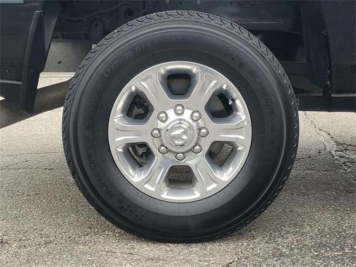 2023 RAM 2500 Big Horn Crew Cab 4x4 6'4' Box