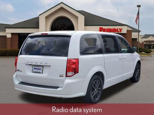 White Knuckle Clearcoat 2018 Dodge Grand Caravan GT