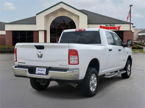 2023 RAM 2500 Big Horn Crew Cab 4x4 6'4' Box