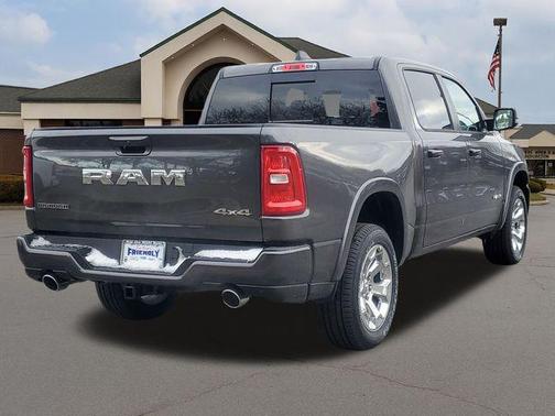 Granite Crystal Metallic Clearcoat 2026 RAM 1500 Big Horn/Lone Star