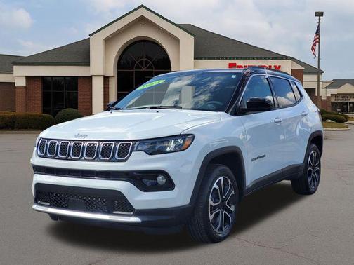 Bright White Clearcoat 2024 Jeep Compass Limited