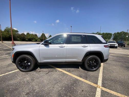 2025 Jeep Grand Cherokee Limited X