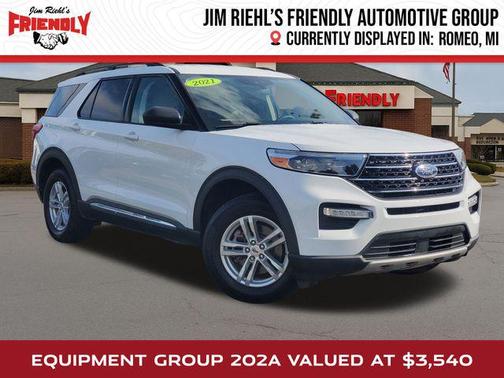 Oxford White 2021 Ford Explorer XLT