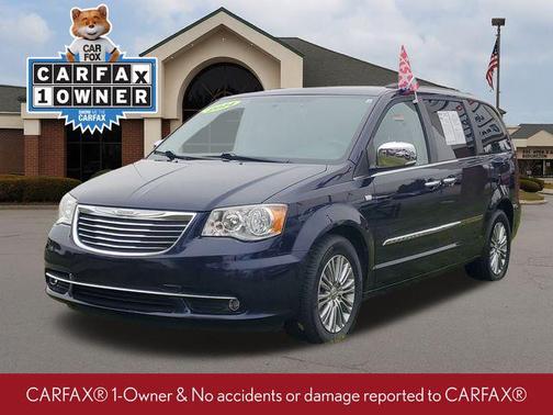 2014 Chrysler Town & Country Touring-L
