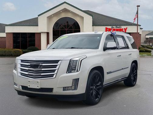 2017 Cadillac Escalade Platinum