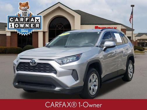 2020 Toyota RAV4 LE