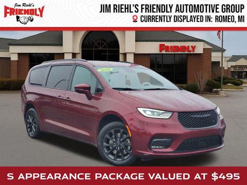 Velvet Red Pearlcoat 2021 Chrysler Pacifica Touring L