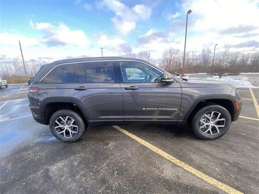 2025 Jeep Grand Cherokee Limited X