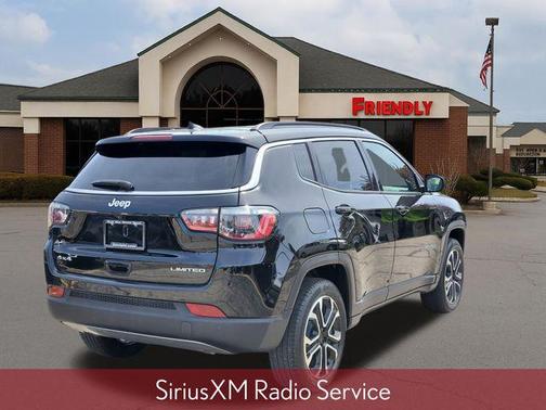 Diamond Black Crystal Pearlcoat 2024 Jeep Compass Limited