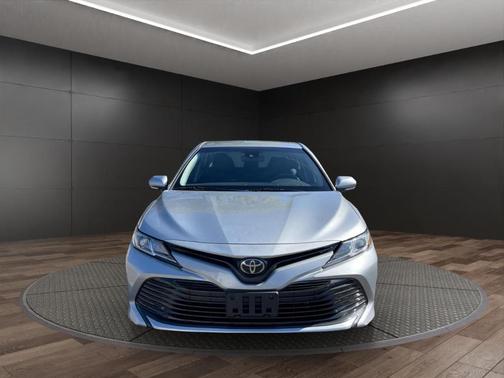 Silver 2018 Toyota Camry LE
