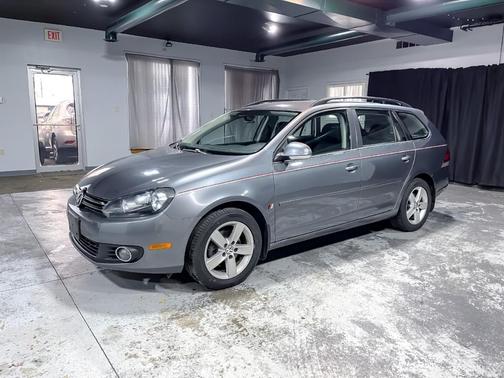 2014 Volkswagen Jetta SportWagen Auto SE PZEV