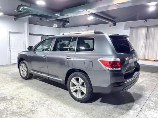 2011 Toyota Highlander Limited