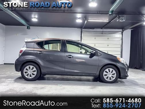 2012 Toyota Prius c Three