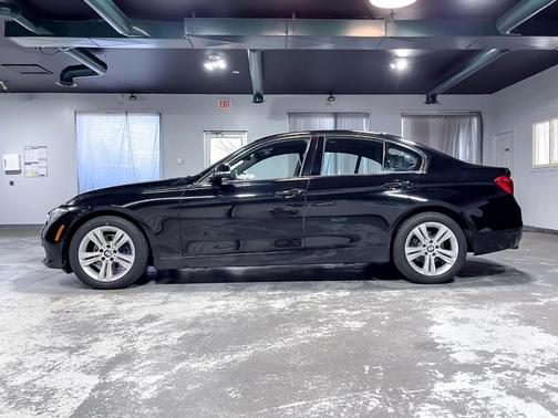2016 BMW 328 i xDrive SULEV