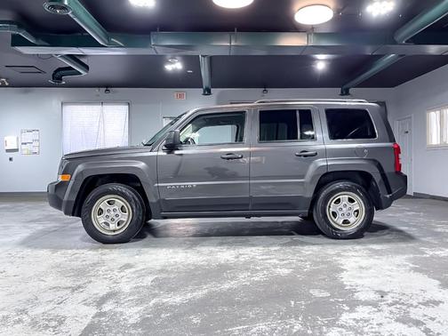 2016 Jeep Patriot Sport